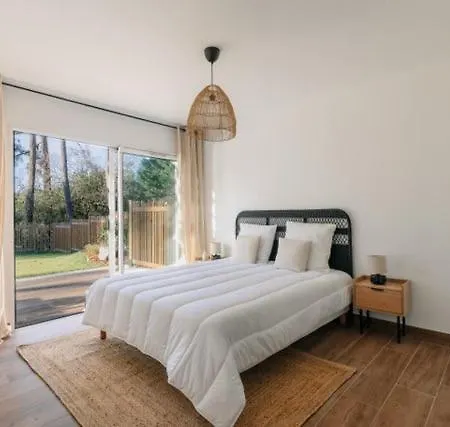 Avec Jacuzzi Spacieux Et Lumineux Au Coeur De Chiberta Apartment Anglet
